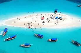 Crystal clear water at Nakupenda